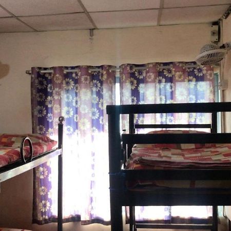 Care Dormitory Βομβάη Εξωτερικό φωτογραφία